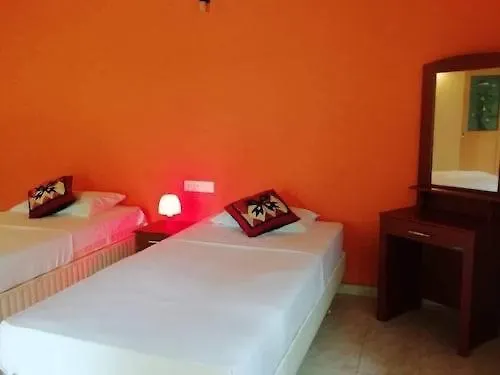 Ceylon Villa Negombo